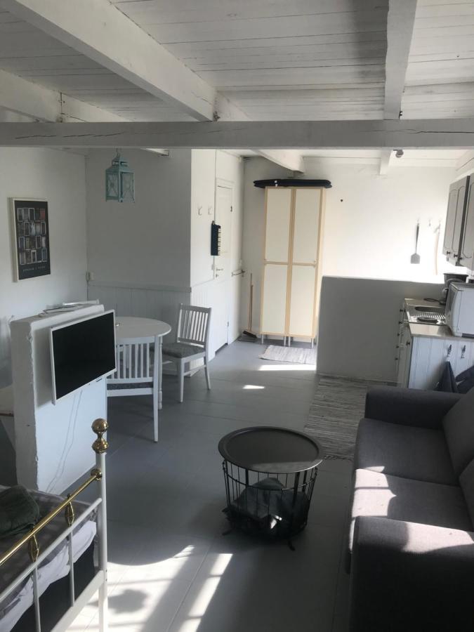 Galleriet Bnb Stenkyrka Kültér fotó